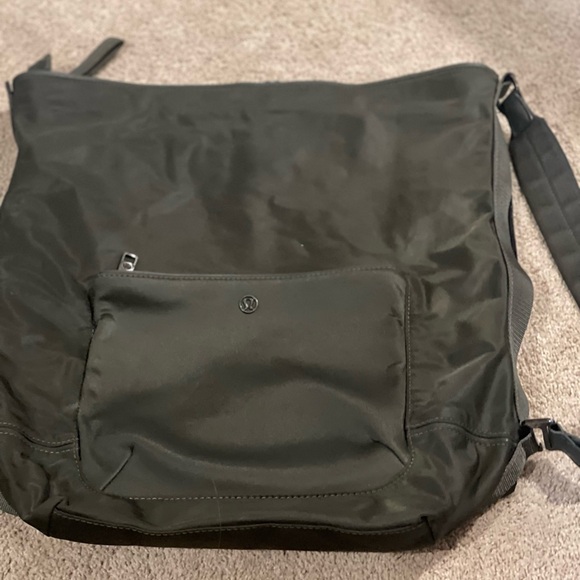 nuna lightweight travel stroller TRIV Next USA GEAR Backpack for Capacity:13Ah the Nuna TRVL Stroller stat:Powder:4